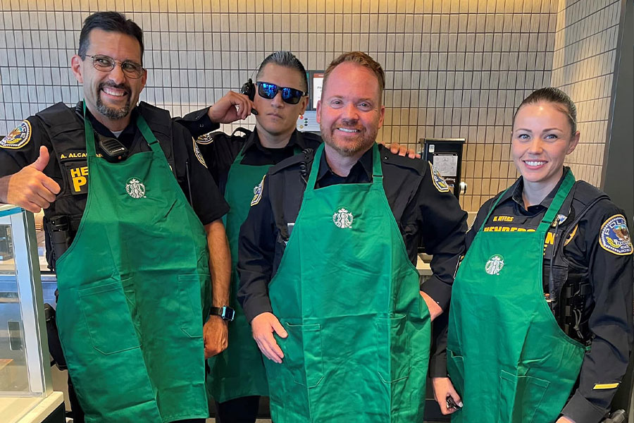 Coffee-with-a-Cop-at-Starbucks